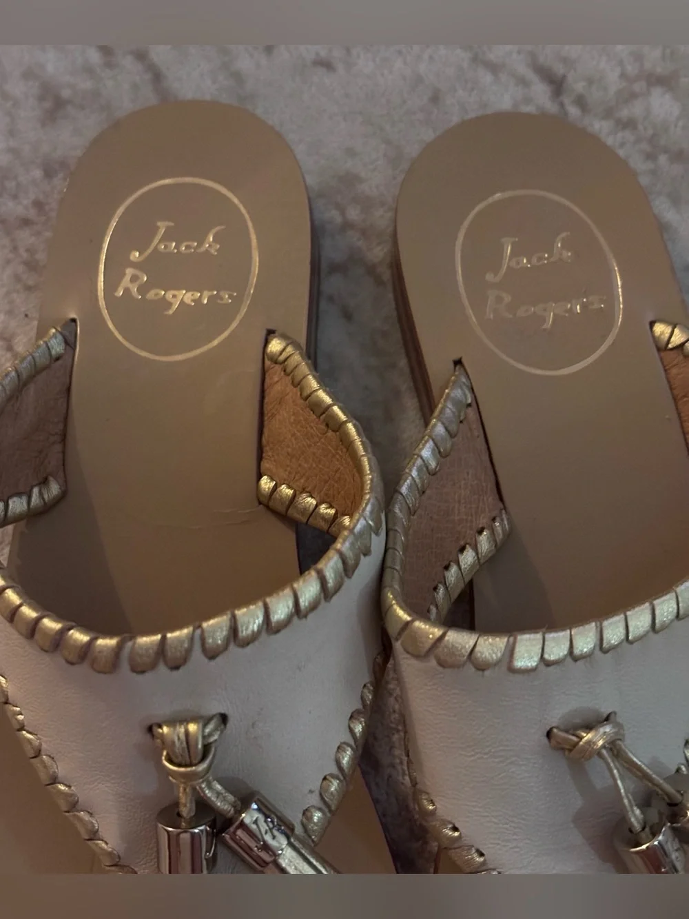Jack Rogers Alana Bone Gold Leather Tassel Thong Sandals Size 8M